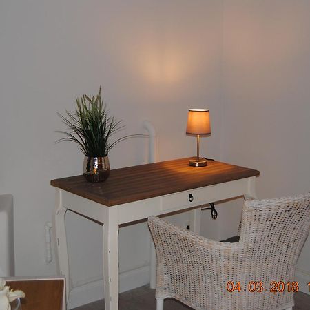 Schoene Ferienwohnung Zentral Gelegen Kilonia Zewnętrze zdjęcie